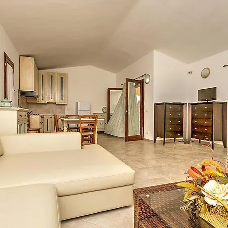 Villa Sleeps 8 Pool Costa Paradiso